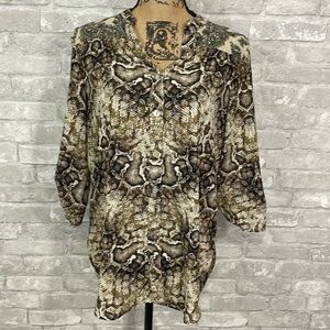 Figueroa & Flower Snake Paisley Print Mix Media Button Down Blouse